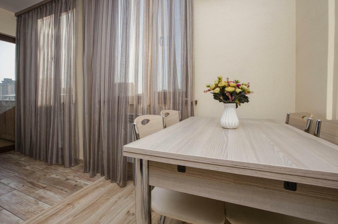 Stay Inn Apartments Near Northern Avenue Γιερεβάν Εξωτερικό φωτογραφία