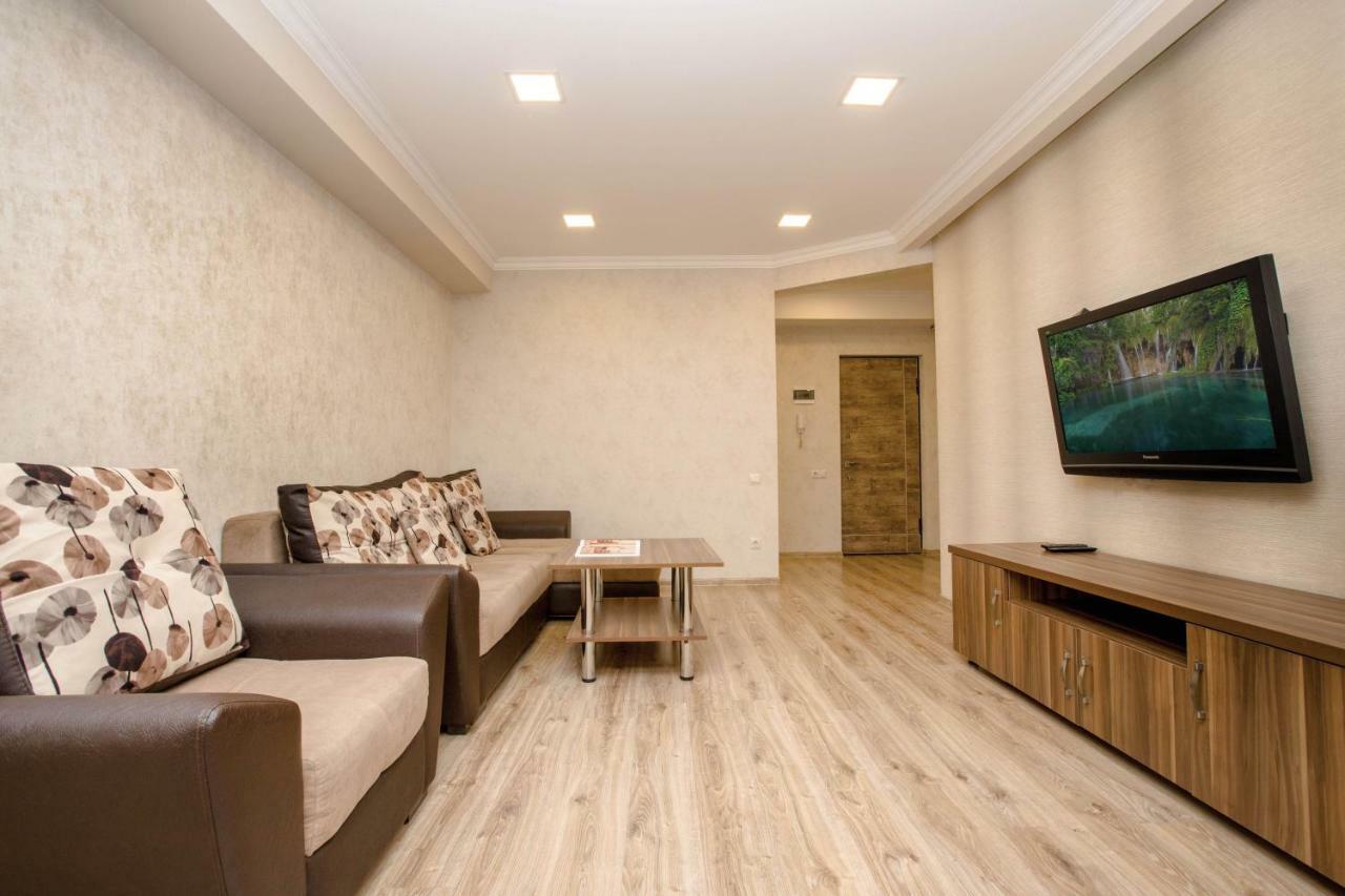 Stay Inn Apartments Near Northern Avenue Γιερεβάν Εξωτερικό φωτογραφία